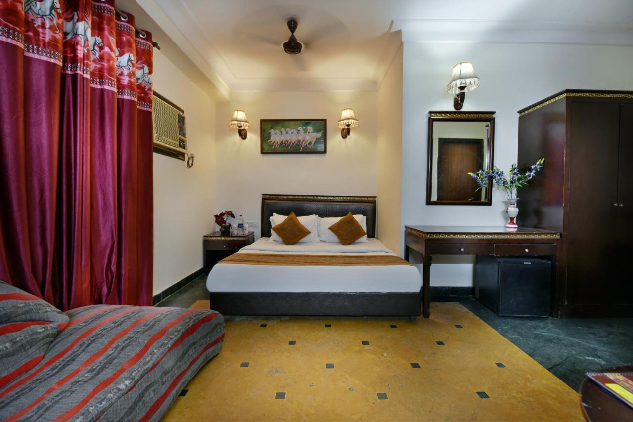 Hotel I & Revels Near Railway Station- By Ap Singh